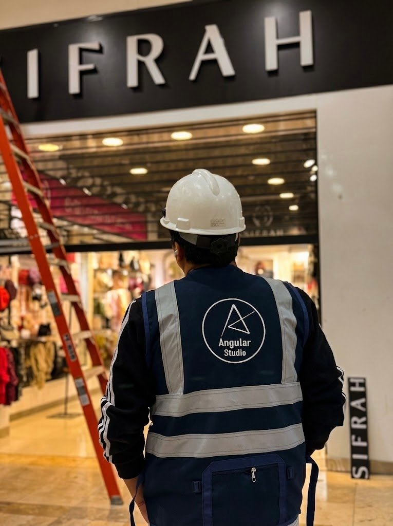 Locales Comerciales @angularstudio